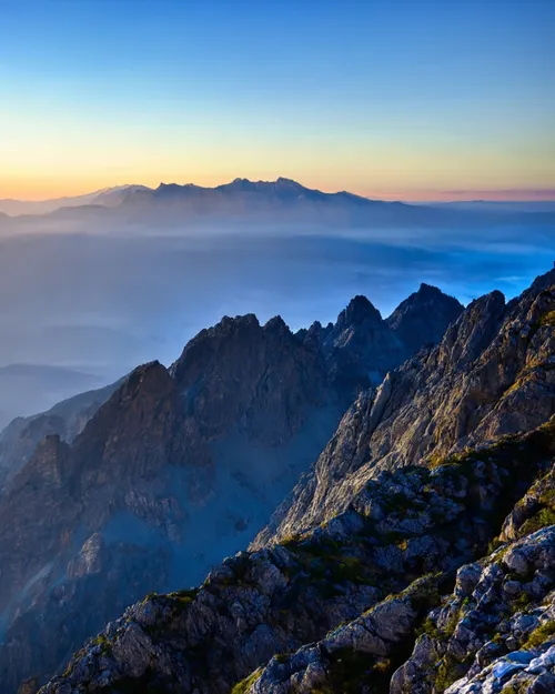 Free Majestic Mountain Sunset stock image to download Majestic Mountain Sunset FREE Stock Photo, mountains, sunset, landscape picture